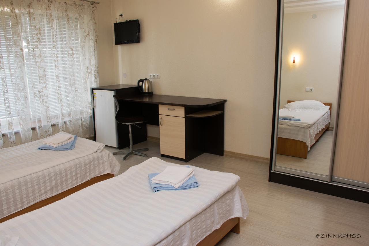 Kedem Hotel Lipiny Экстерьер фото