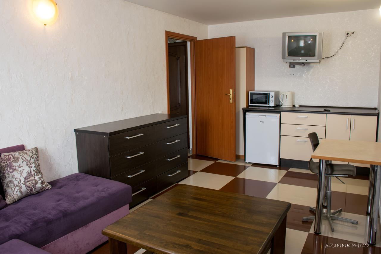 Kedem Hotel Lipiny Экстерьер фото